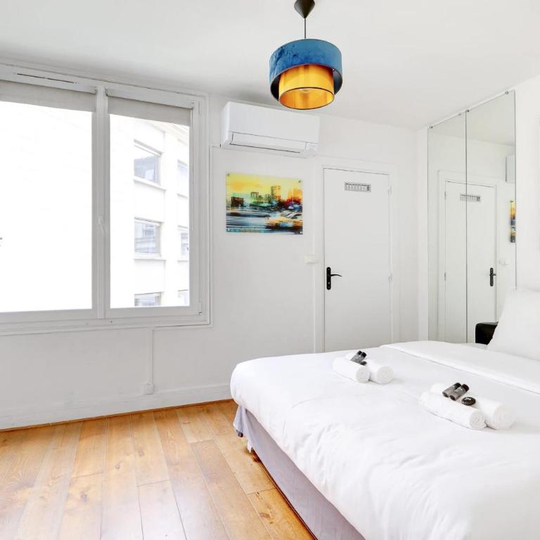 Duplex Raffine a deux pas de la Tour Eiffel - Avec A-C - Appartement - 5