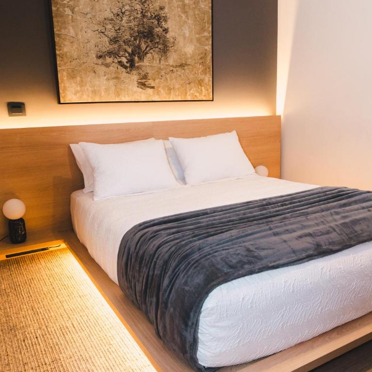 Modern and Cozy Apartment in Santiago - One-Bedroom Apartment with Balcony - 14