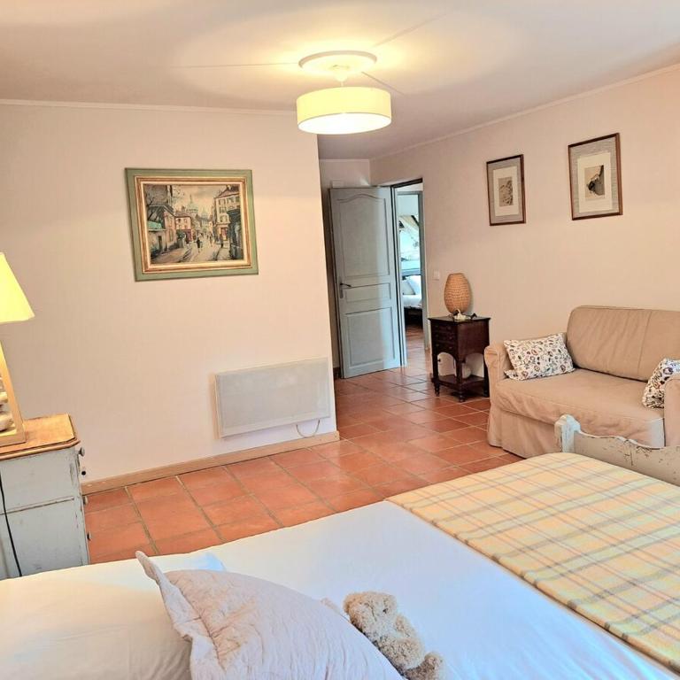 Rez de jardin villa independant Presqu'ile de Giens - Apartment - 18