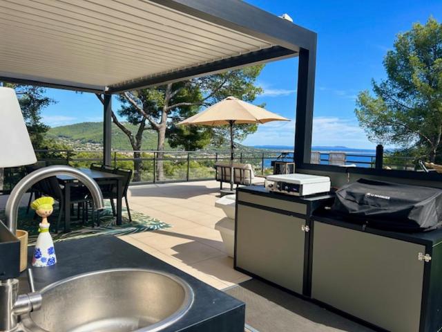 Résidences des Peyrons vue mer et les Iles d'Or - Maison 2 Chambres - 17