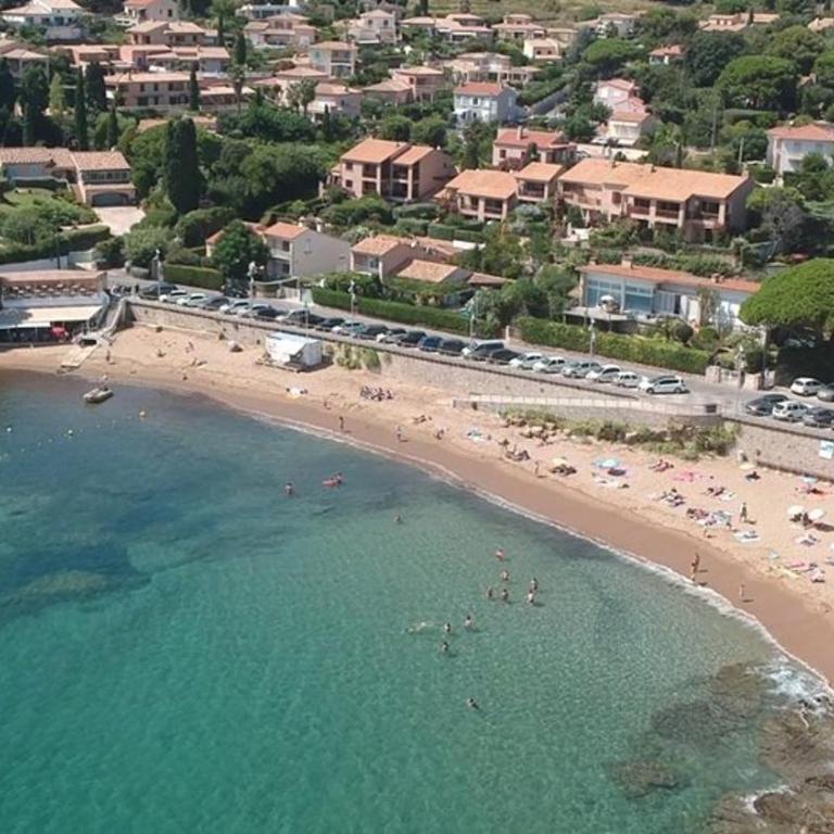 Résidences des Peyrons vue mer et les Iles d'Or - Maison 1 Chambre - 28