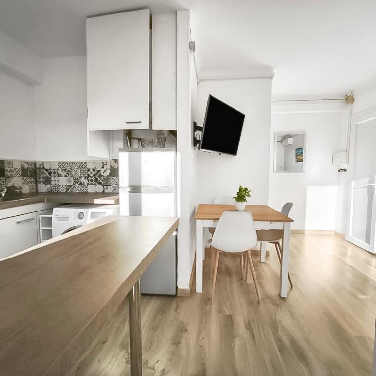 Canet plage T2 lumineux, 4 pers, Clim et Balcon - Apartment mit 1 Schlafzimmer und Balkon - 11