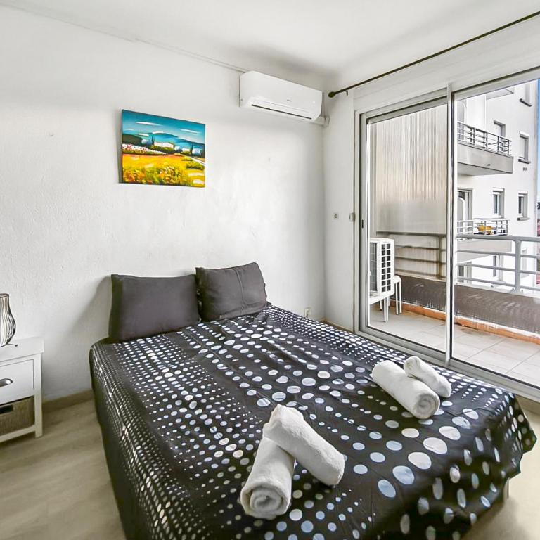 Canet plage T2 lumineux, 4 pers, Clim et Balcon - Apartment mit 1 Schlafzimmer und Balkon - 7