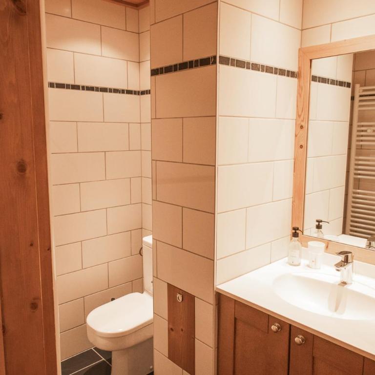 Superb bright and spacious apartment in the heart of Val d'Isère - Apartment - 11