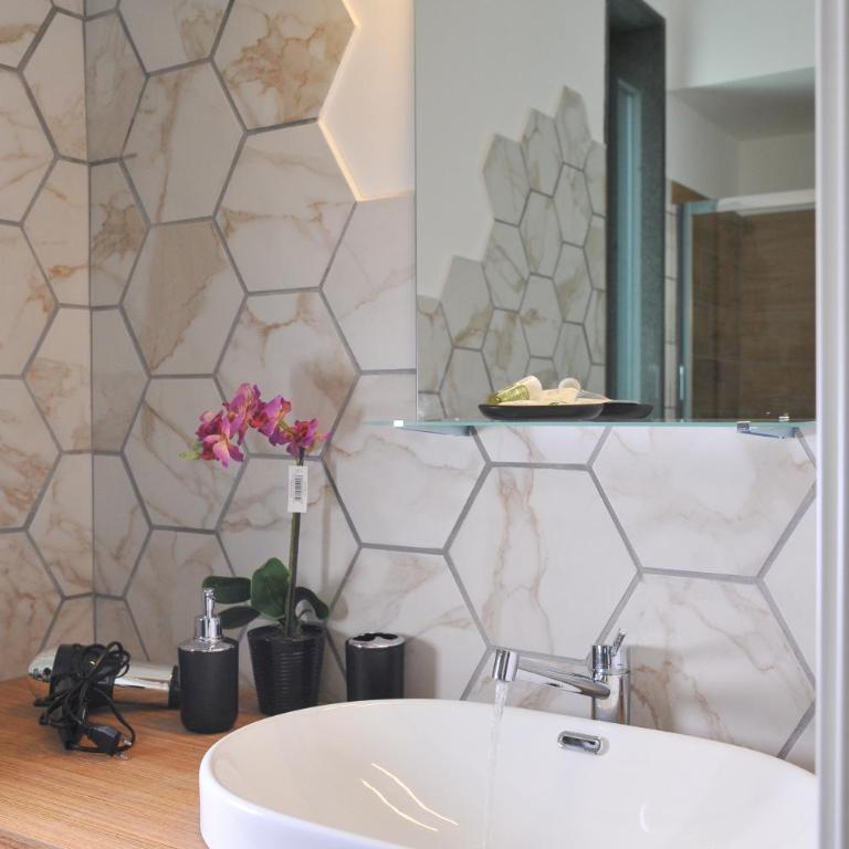 Domus Fontana - Comfort Triple Room - 1