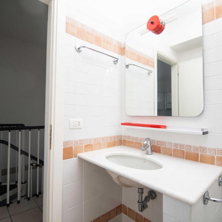 Trilocale a 50mt dal mare di Marcelli - M006 - Two-Bedroom Apartment - 11