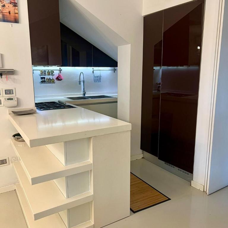RIMINI Urban Suite Apartament - Two-Bedroom Apartment - 4