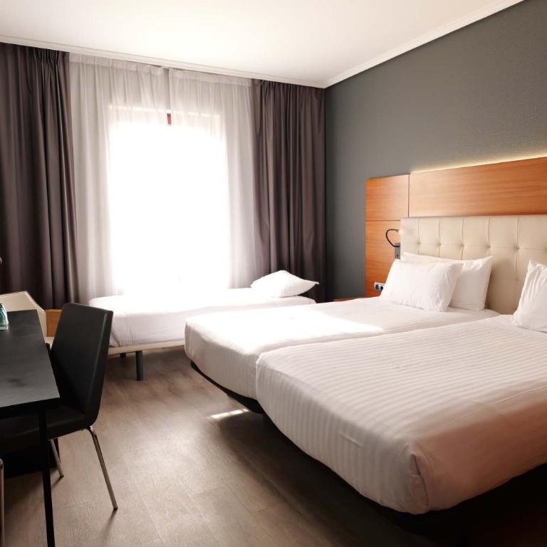 Eurostars Amara - Habitación Doble Deluxe con cama supletoria - 6