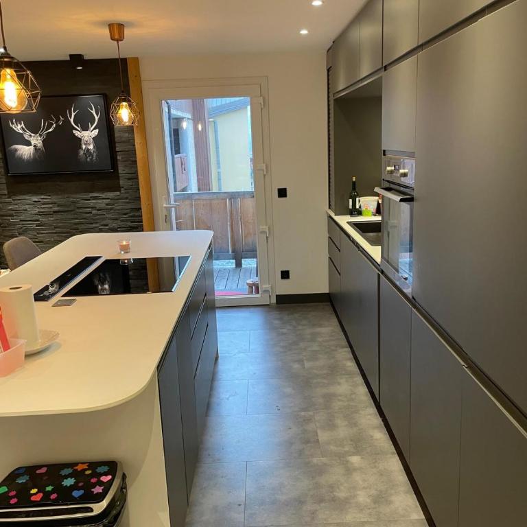 Superbe appartement rénové aux pieds des pistes - Appartamento con 3 Camere da Letto - 10