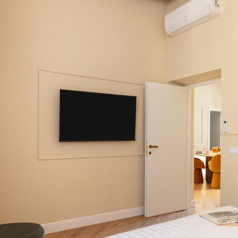 DEZA Luxe Colosseum View 2BR 2BT Modern Style - Appartamento con 2 Camere da Letto e con Vista - 3