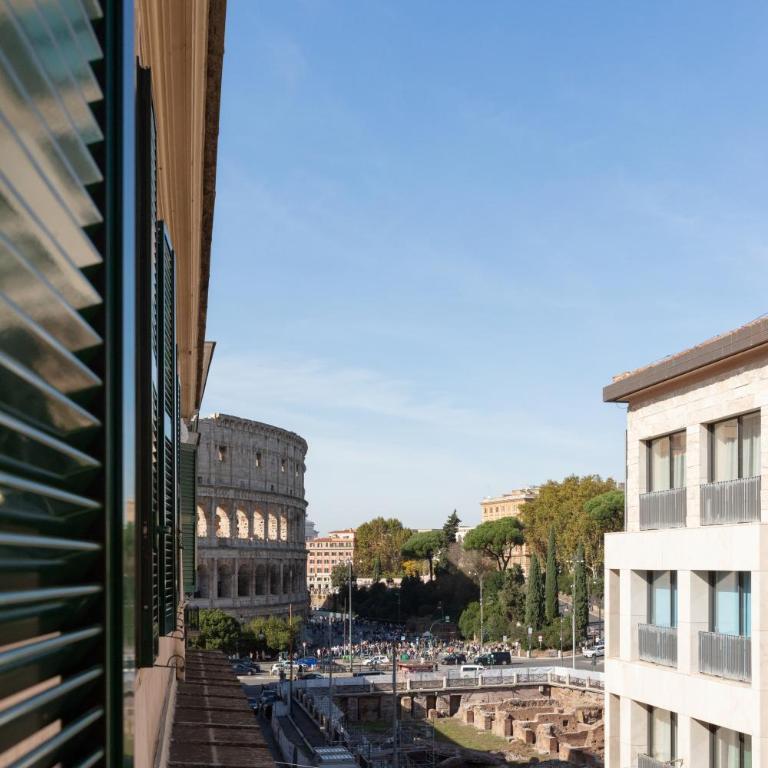 DEZA Luxe Colosseum View 2BR 2BT Modern Style - Appartamento con 2 Camere da Letto e con Vista - 1