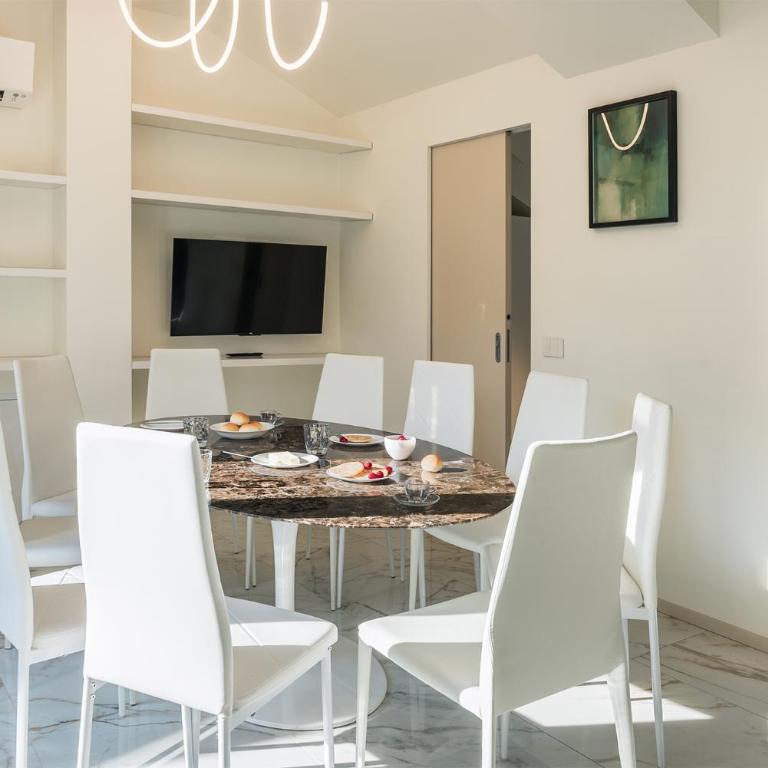 Luxury Milan Apartment - Penthouse in Historic City Center - Appartamento Deluxe con 3 Camere da Letto - 24