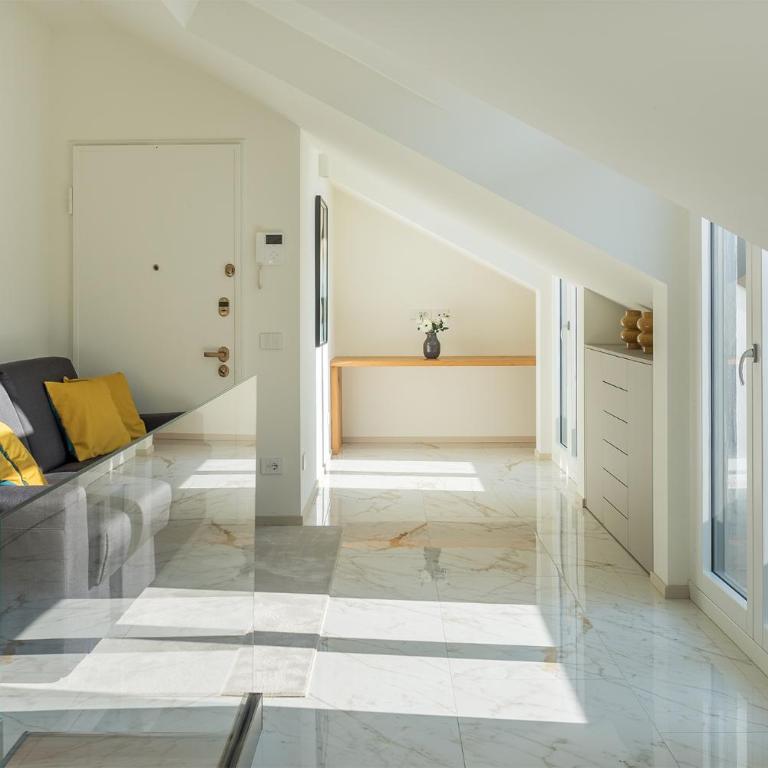 Luxury Milan Apartment - Penthouse in Historic City Center - Appartamento Deluxe con 3 Camere da Letto - 22