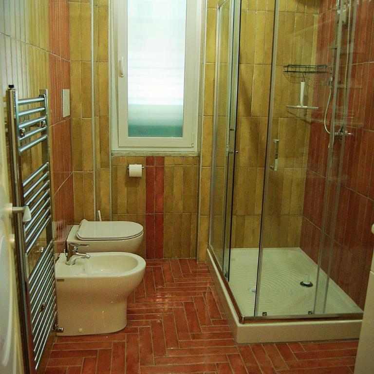 Villa Ninì Accommodation & Events by ElodeaGroup - Camera Matrimoniale con Bagno Privato - 1