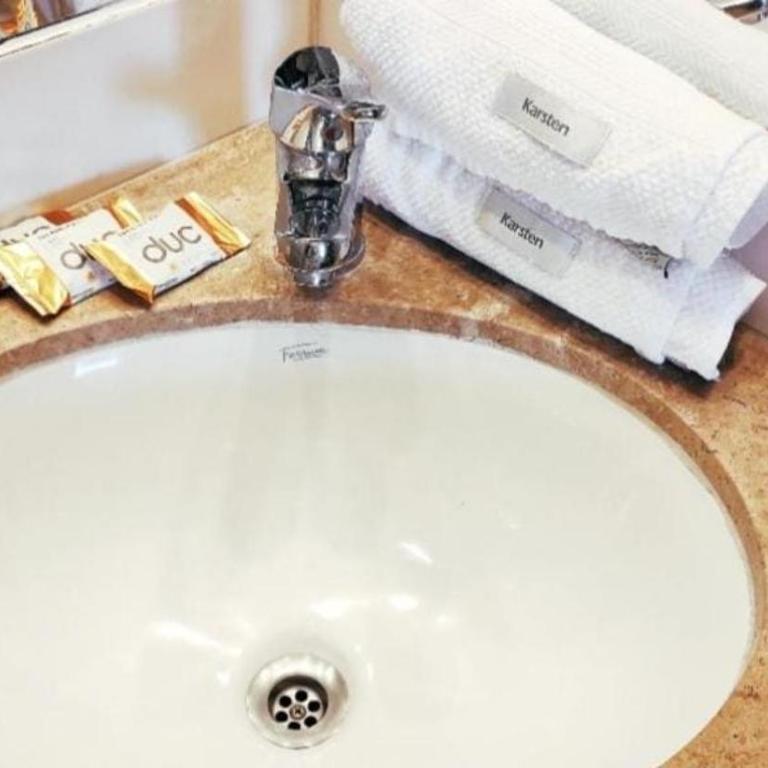 Departamentos de Altura - Two-Bedroom Apartment - 4