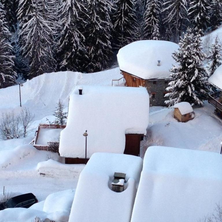 Chalet spacieux et rénové · Terrasse · Capacité 10 personnes · Wifi gratuit - FR-1-346-570 - Chalet - 17