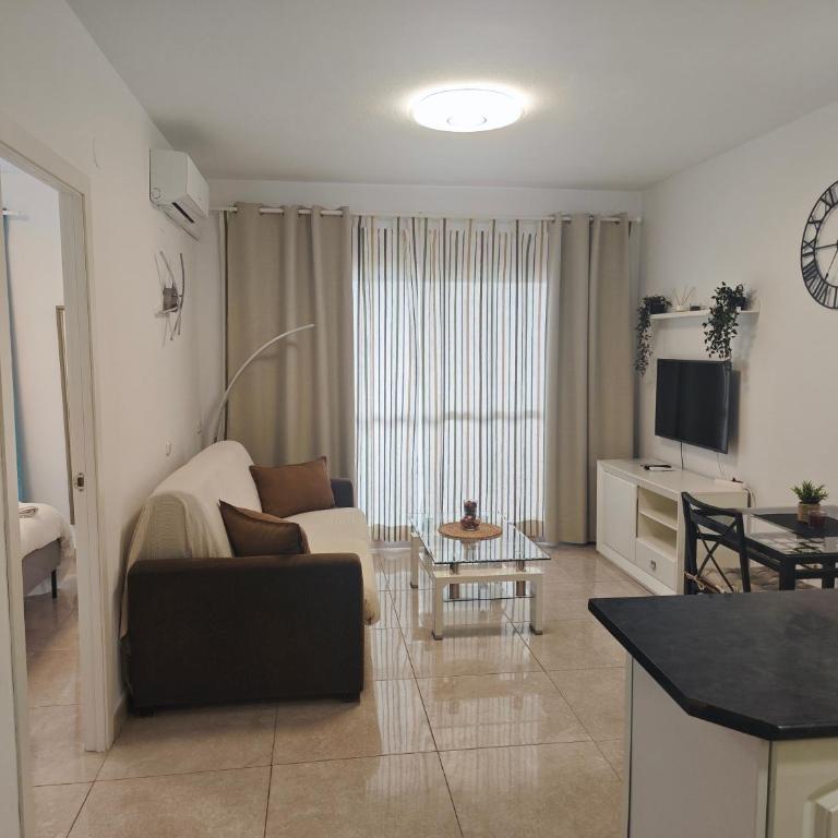 BenalBeach with Sea View - One-Bedroom Apartment - 21