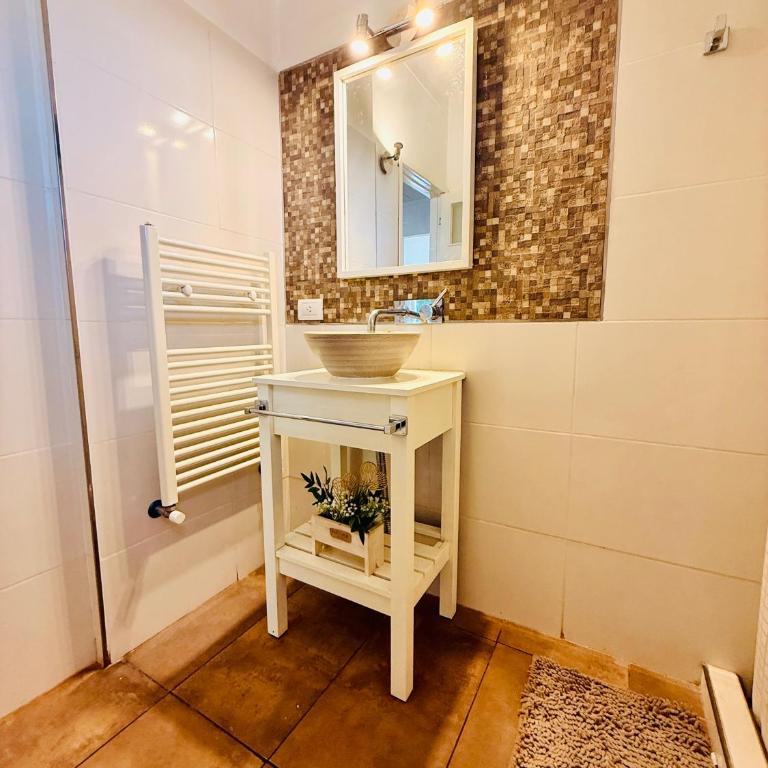 Casa Serena, calidez y estilo que abrazan - Two-Bedroom House - 12
