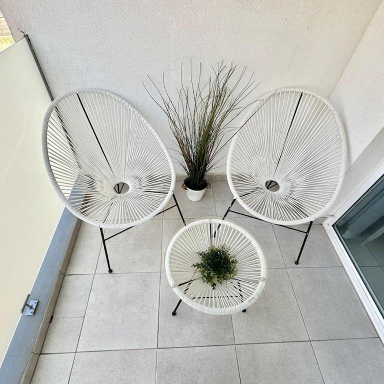 Pineapple Sorbet piscina, doble terraza, cocina completa y WIFI - Apartment - 22