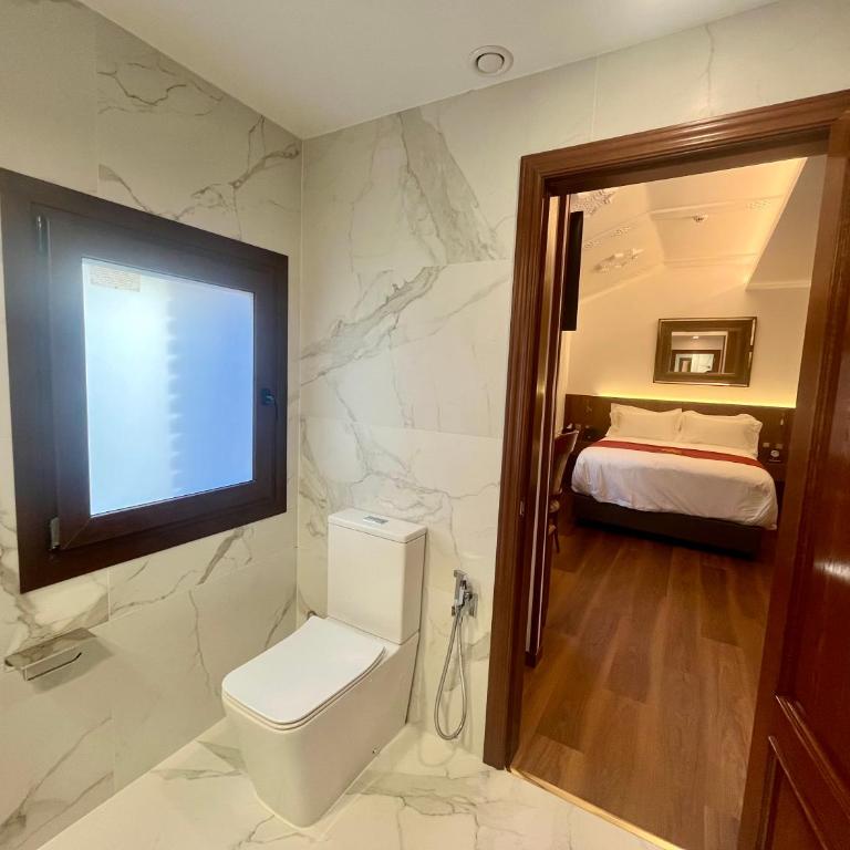 Hotel Boutique Casón De Los López - Habitación Deluxe (2 adultos + 1 niño) - 34