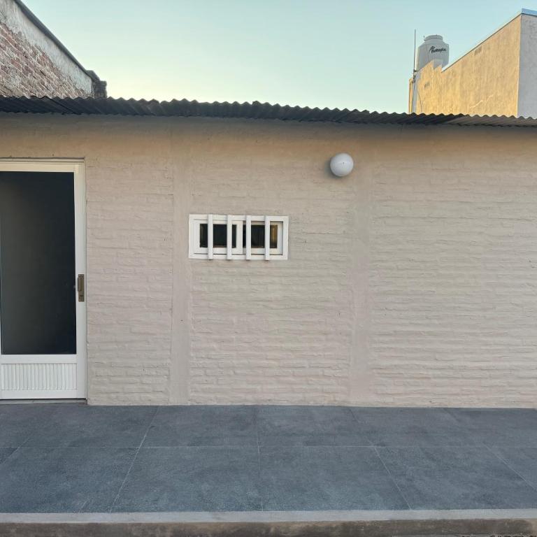Colon 533 Mono-Ambiente - One-Bedroom House - 4