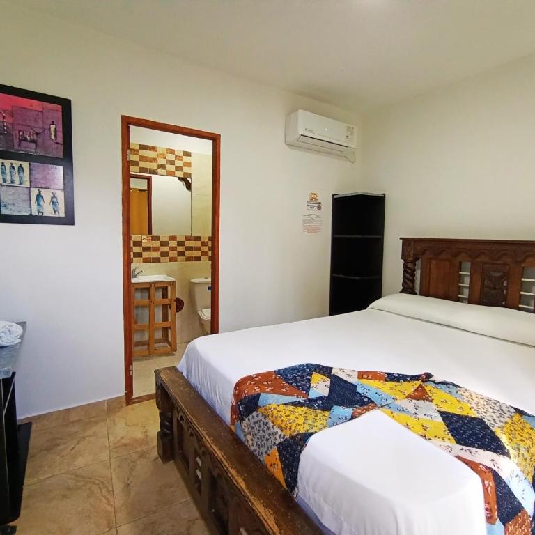 The Rock House Eco - Habitación Doble con baño privado - 5