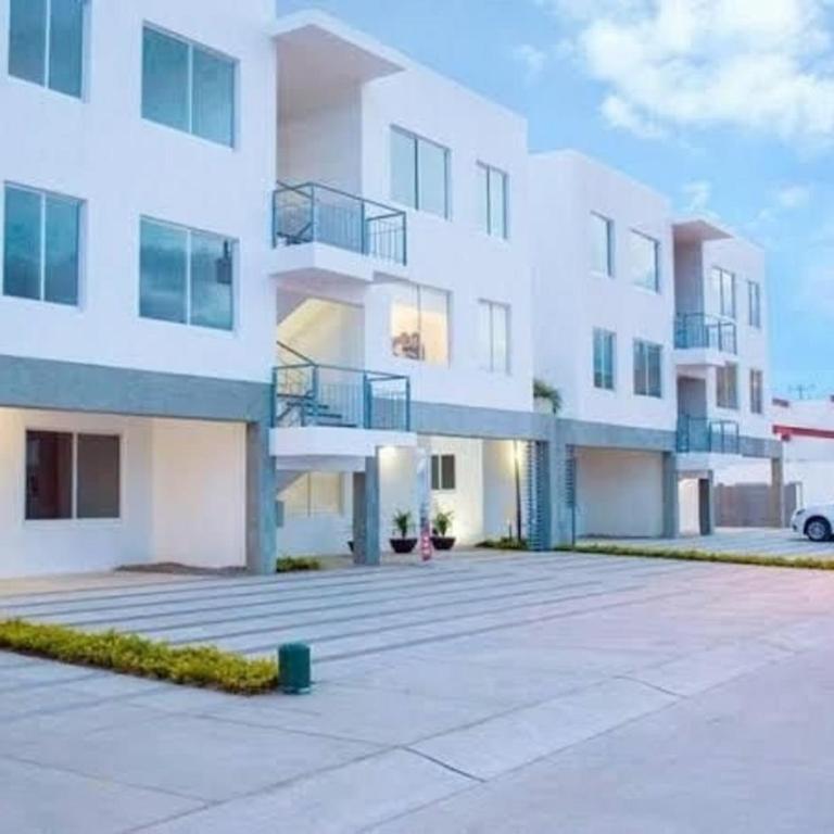 Departamento Moderno Azul Cielo - 2 Albercas - 3 Min Malecón y Playas - Apartamento de 3 dormitorios - 11