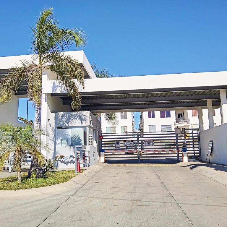 Departamento Moderno Azul Cielo - 2 Albercas - 3 Min Malecón y Playas - Apartamento de 3 dormitorios - 18