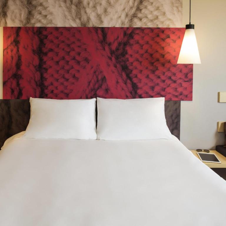 Ibis Mazatlan Marina - Standard Queen Room - 1