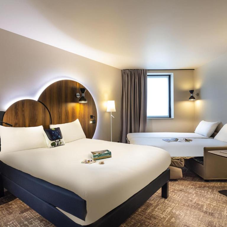 ibis Styles Paris Meteor Avenue d'Italie - Chambre Standard avec 1 Lit Double et 2 Lits Simples - 2
