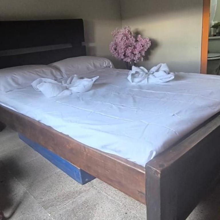 Descanso y Naturaleza Cabaña en la Mesa - Chalet de 3 dormitorios - 2