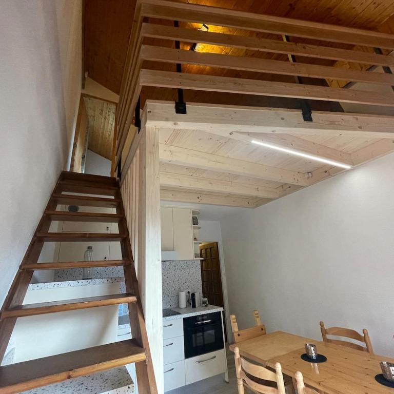 F3 Duplex 2 chambres 35m2 Multipass inclus Garage privé - Apartamento de 2 dormitorios con balcón - 17