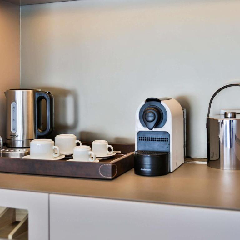 Palladio Hotel Buenos Aires - MGallery Collection - Habitación doble deluxe con cama grande y balcón - 2