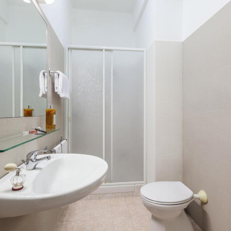 ibis styles Trani - Camera Matrimoniale Standard - 2