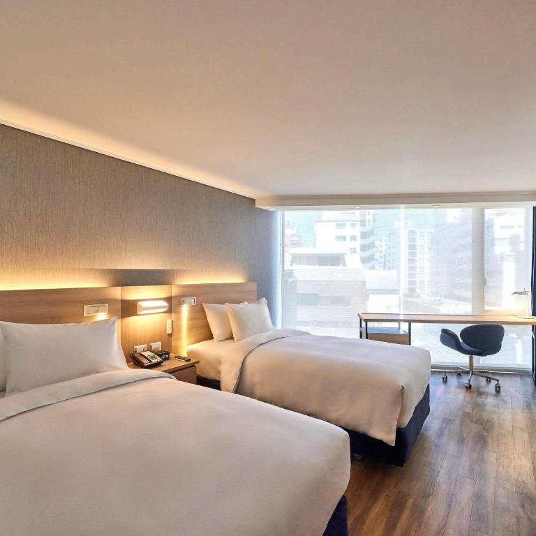 Pullman Vina del Mar San Martin - Habitación Deluxe Premium con vistas a la ciudad - 2 camas individuales - Planta superior - 5