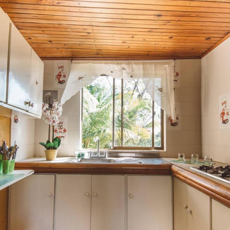 The Rock House Eco - Twin Room with Private Bathroom - 3
