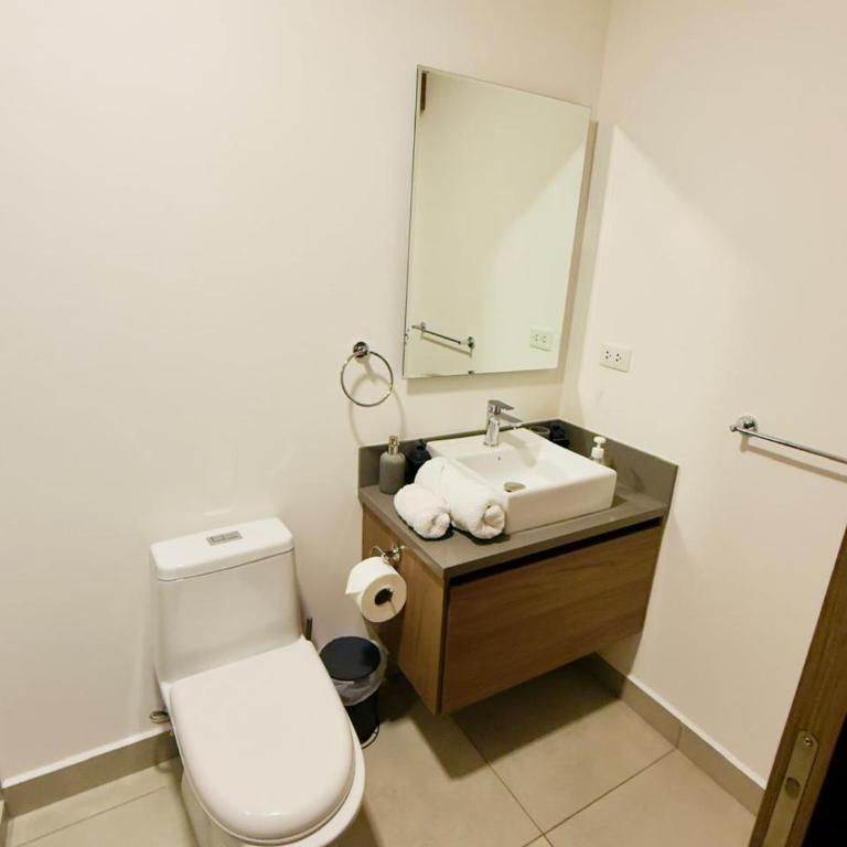 Departamento 2 dormitorios Quiteño Libre - Two-Room Apartment - 16