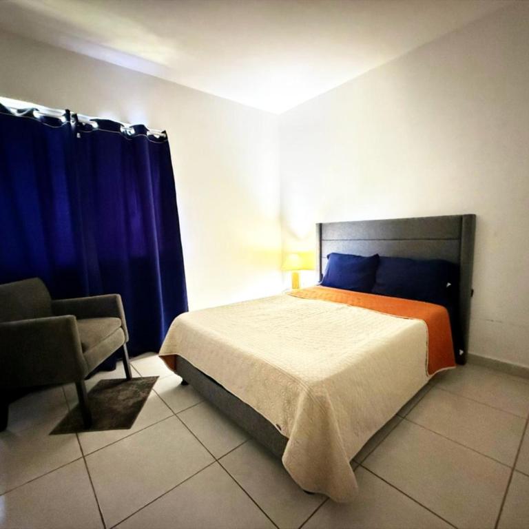Alejandría Depto Moderno - Café Luxury - 3 Min Malecón y Playas - Three-Bedroom Apartment - 3