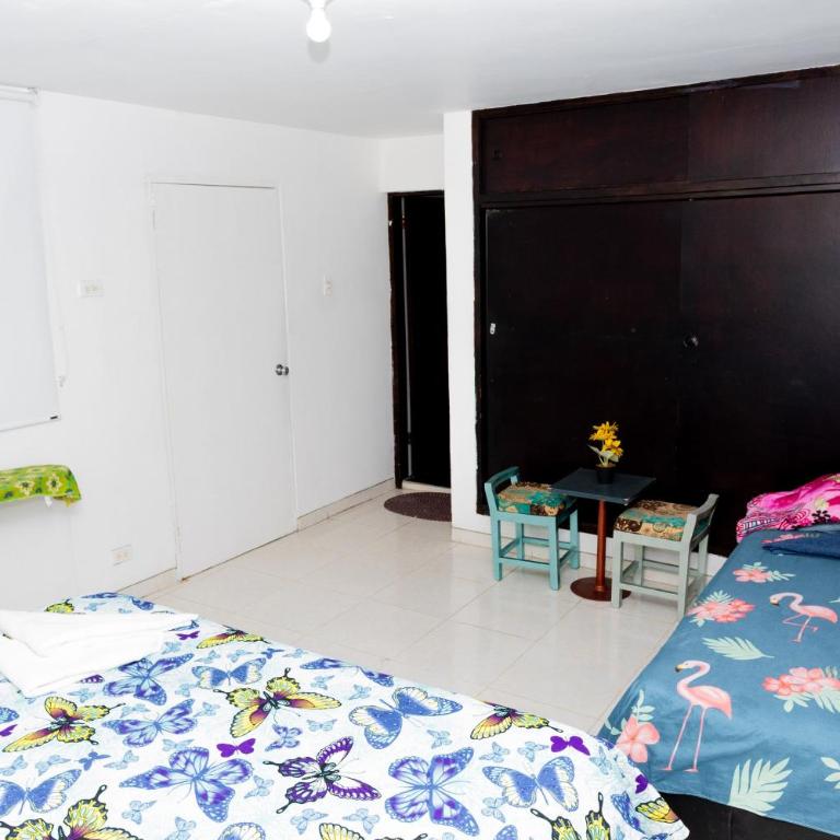 Departamento Bocagrande cerca a playas - Four-Bedroom House - 15