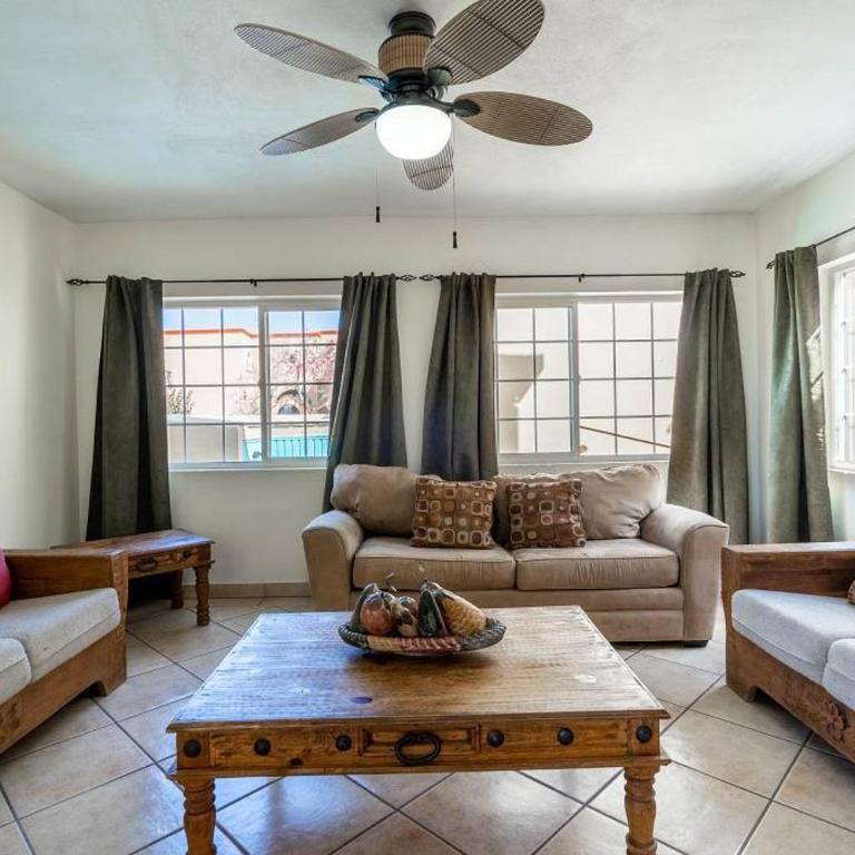 Casa Monterrey: San Felipe Vacation Rental House with 4-Bedrooms - Casa - 1
