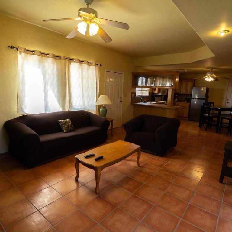 2 bed/2bath - family vacation home in beach resort - Casa - 7