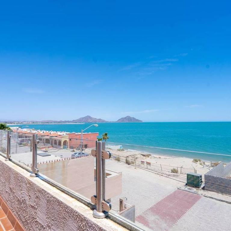 Villa Las Palmas Beachview Rental - Casita de Playa - Casa - 3