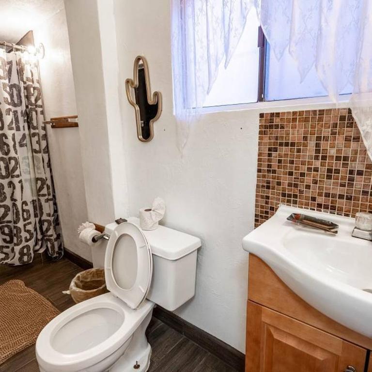 Huge Family 5 bedroom sleeps 16 with private pool home - Casa - 18