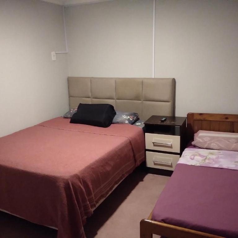 HOSPEDAJE DODERA - Habitación Cuádruple con baño privado externo - 1