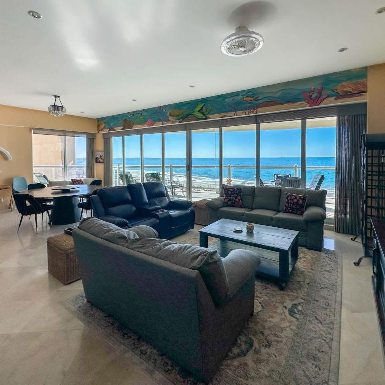 Waves & Relaxation Oceanfront 2BR Family Condo - Apartamento - 7