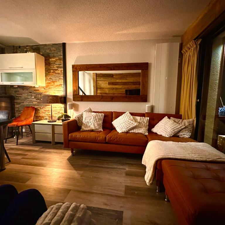 Les Ecureuils Squirrel Lodge - Appartement avec Vue sur la Montagne - 7