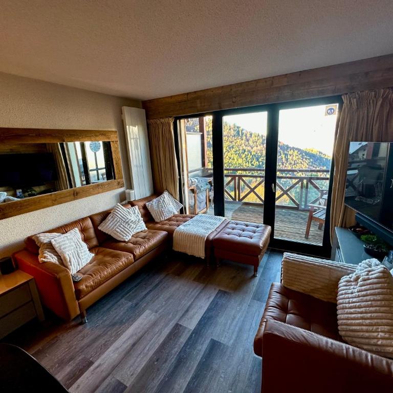 Les Ecureuils Squirrel Lodge - Appartement avec Vue sur la Montagne - 10