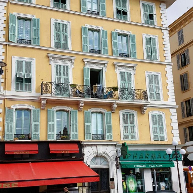 Aston - Appartement Centre Ville Massena - Appartement 2 Chambres avec Balcon - 15