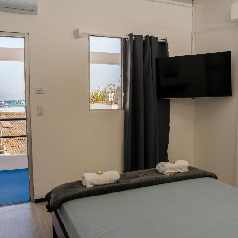 Hostal Elizabeth - Double Room with Sea View - 2