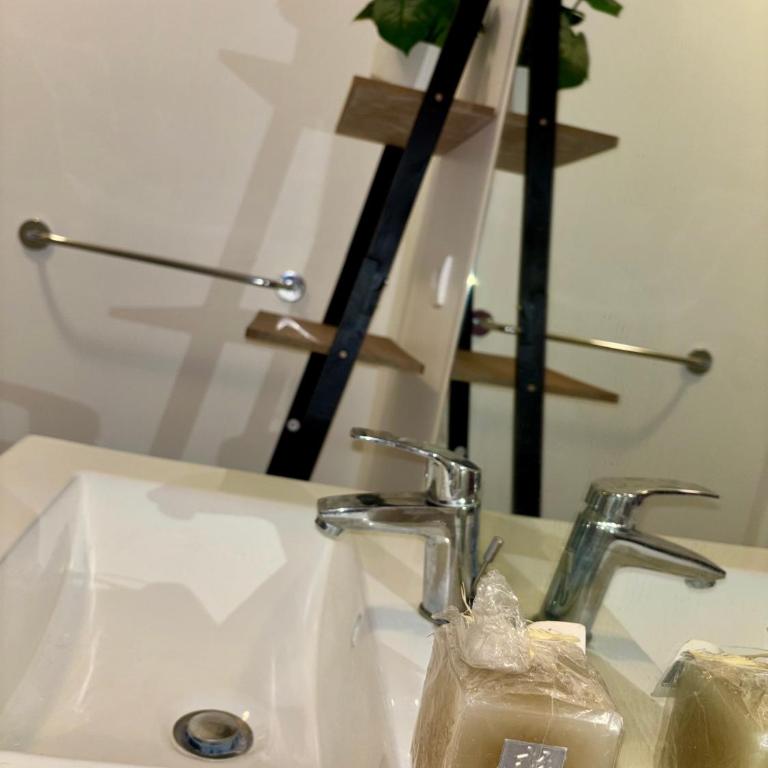 Cosy Spot Serris 1,8km Disney, a Val d Europe - Apartment mit 2 Schlafzimmern und Stadtblick - 24